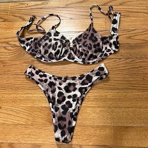 Leopard bikini NWOT